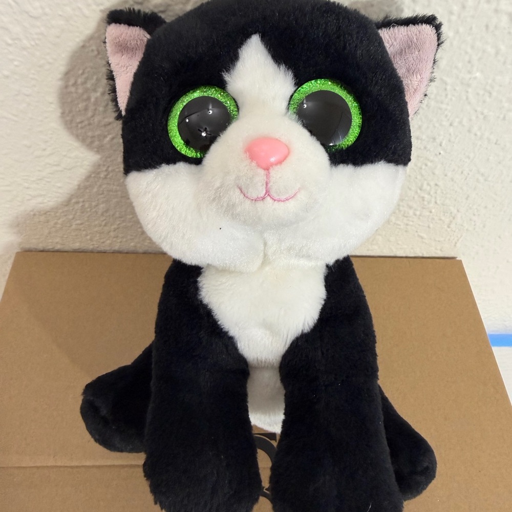 TY black and white tuxedo cat plush 8 inches